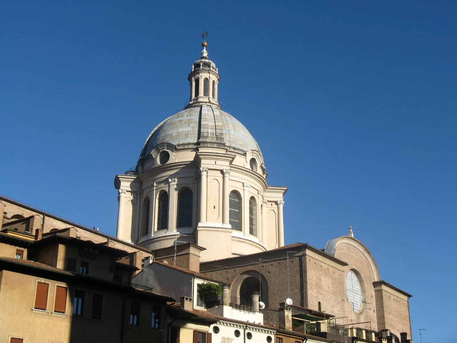 La cupola della basilica di Sant'Andrea a Mantova