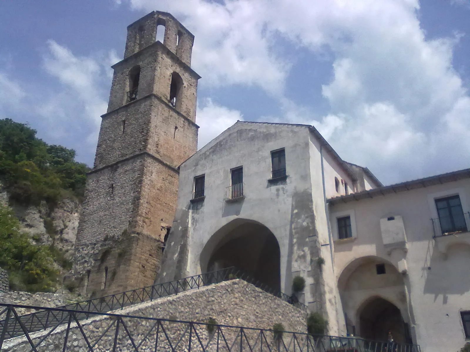 Il complesso monumentale di San Francesco a Giffoni Valle Piana, sede del festival