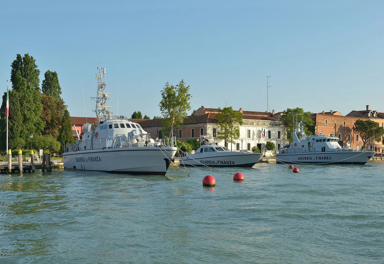 Imbarcazioni della Guardia di Finanza