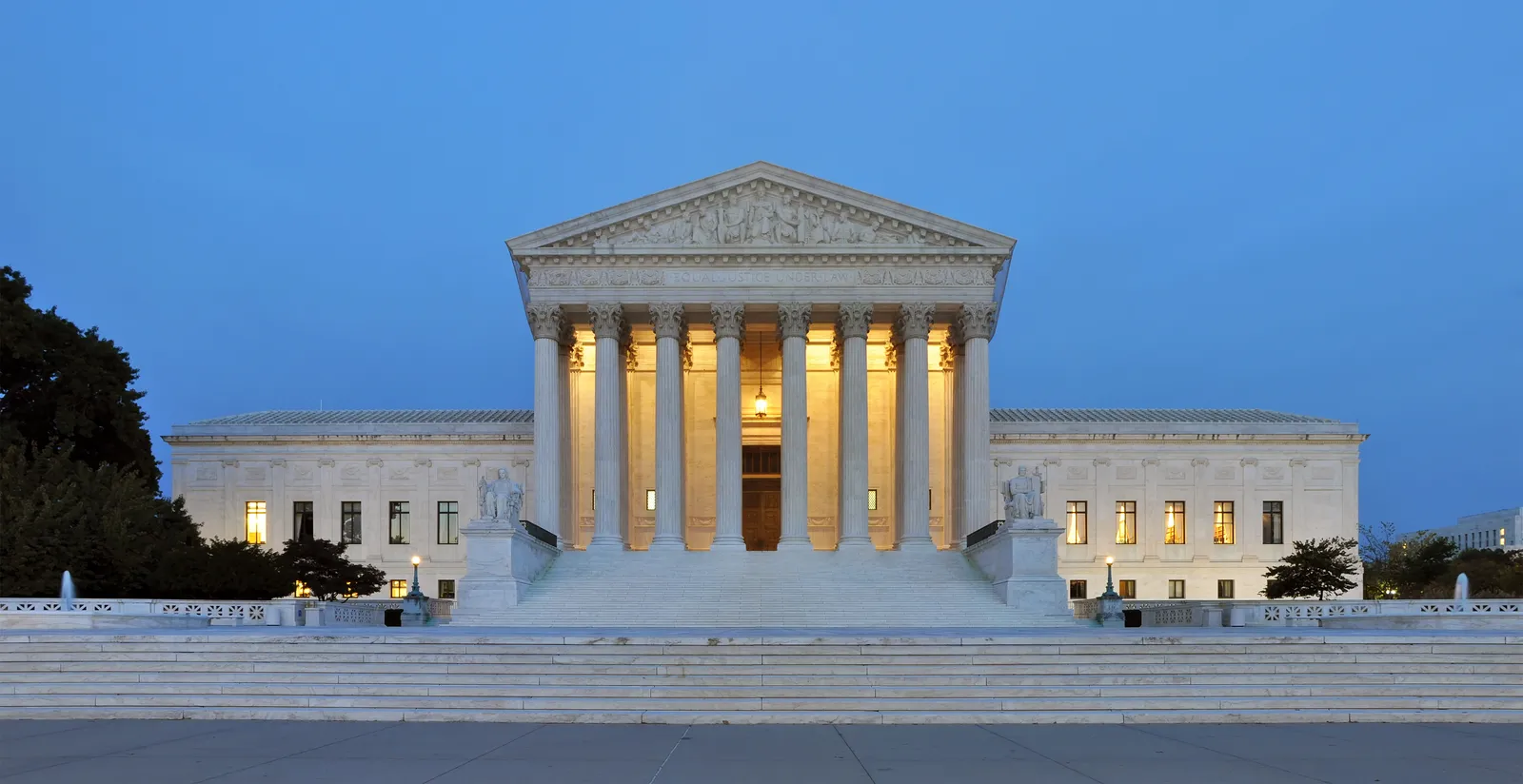 Il palazzo della Corte Suprema degli Stati Uniti a Washington