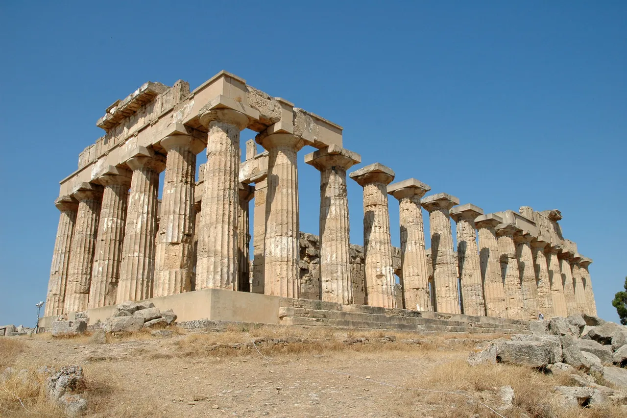 Il tempio E (di Hera) a Selinunte