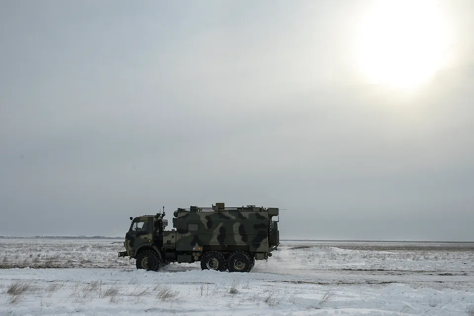 Mezzo delle forze missilistiche russe durante un'esercitazione di lancio Iskander
