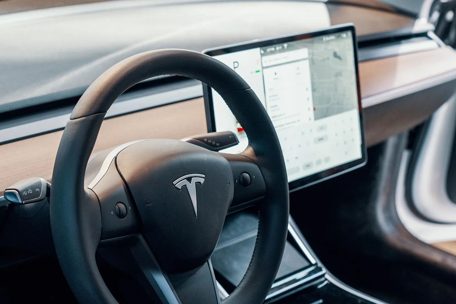 Una vettura Tesla