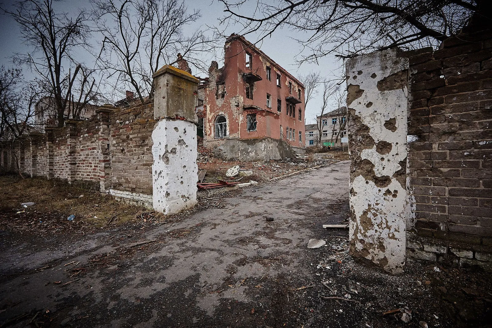 Un edificio distrutto in Ucraina