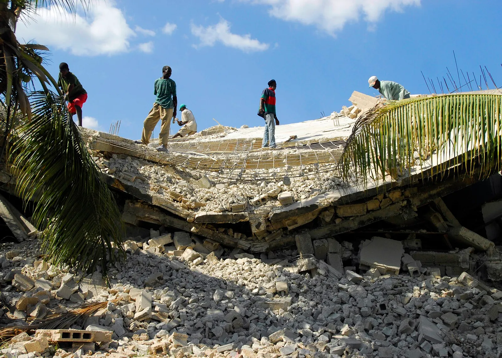 Macerie di edifici dopo un terremoto