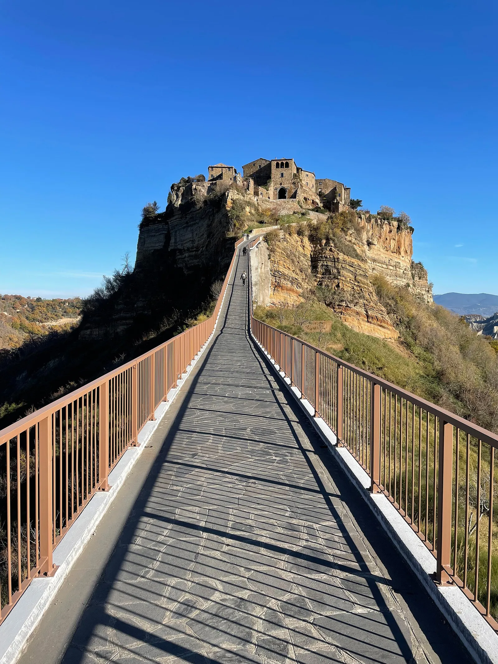 Civita di Bagnoregio, la «città che muore»