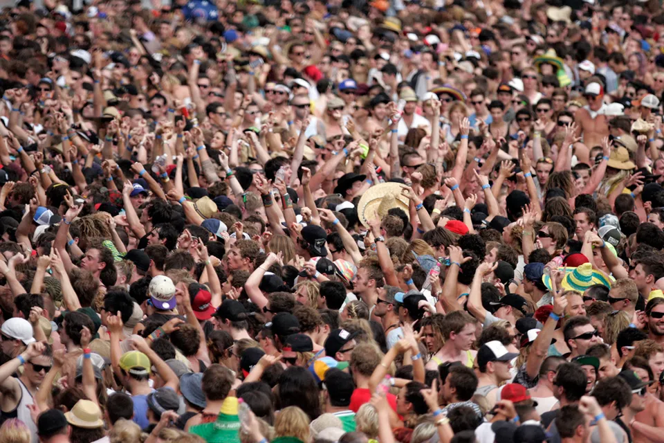 Il pubblico di un festival musicale