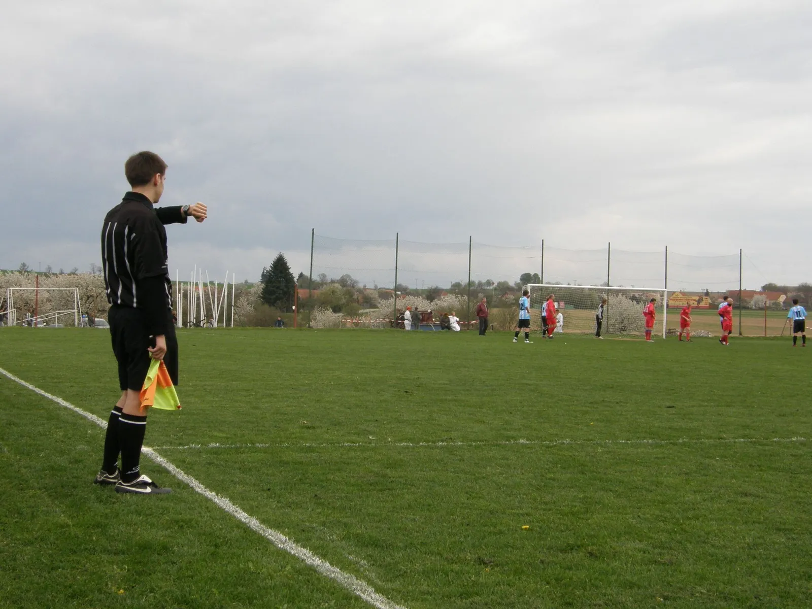 Arbitri di calcio in campo