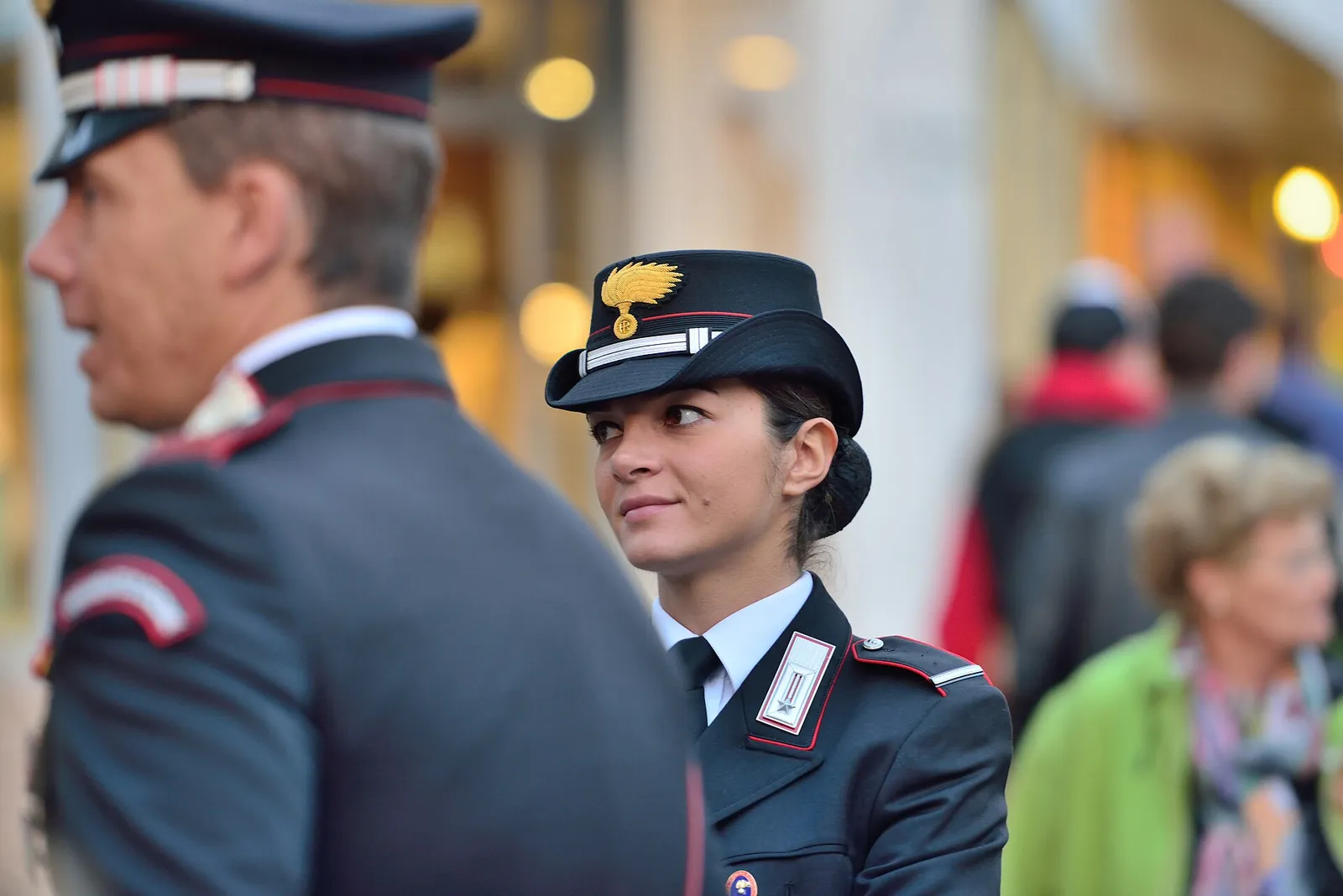 Un'appartenente all'Arma dei Carabinieri