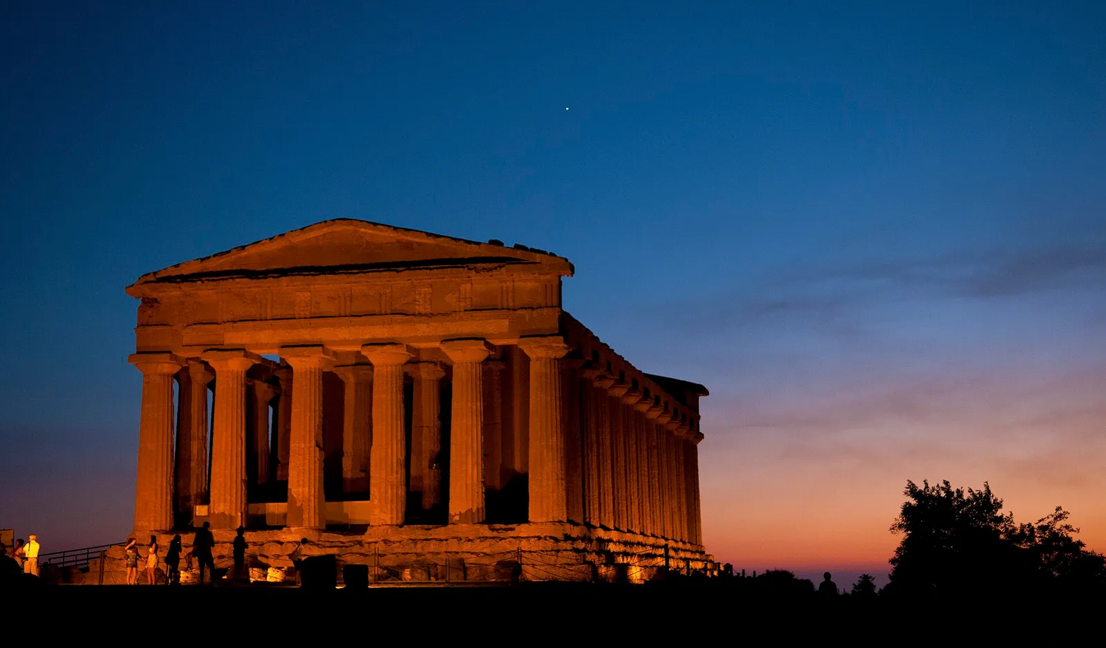 Un tempio nella Valle dei Templi di Agrigento, in Sicilia