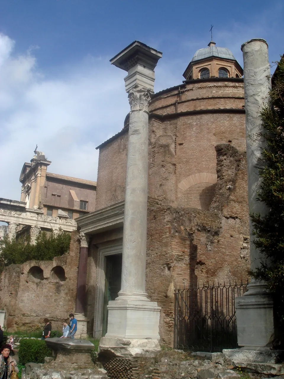 Il Tempio di Romolo al Foro Romano, a Roma